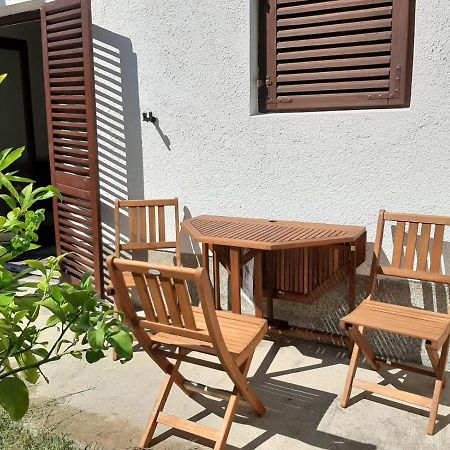 Apartment A1 Дуги Рат Екстериор снимка